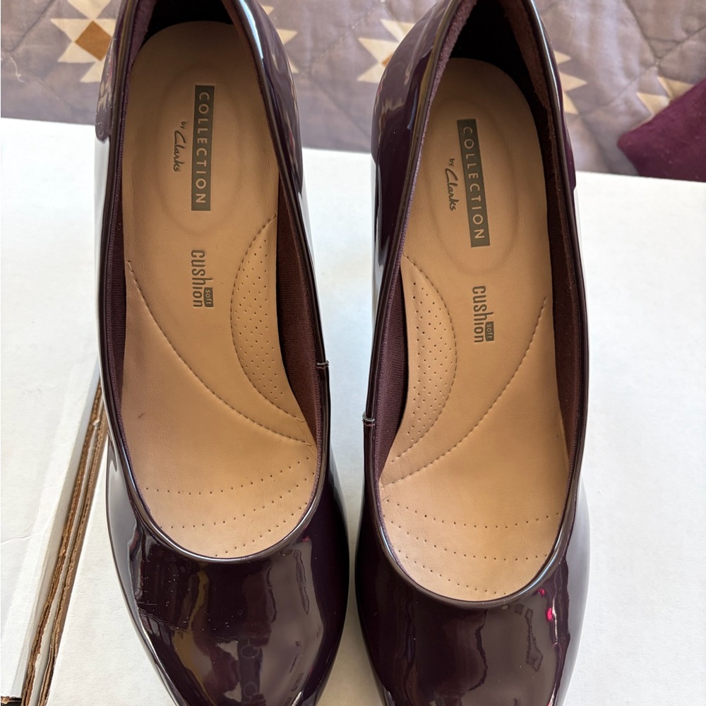 Clarks Women's Deep Burgundy Patent Rounded-Toe Pumps